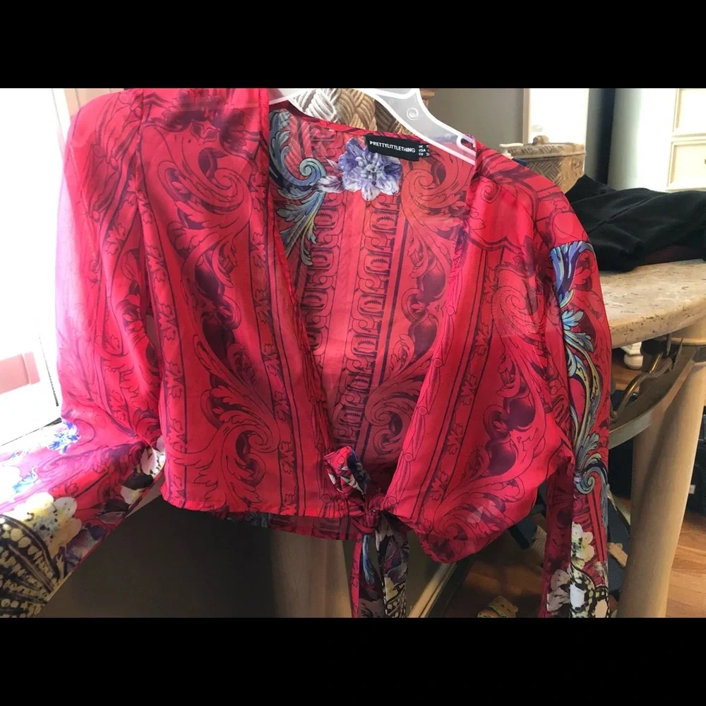 Cropped sheer tie open blouse!  Pretty little things! - Picture 4 of 5